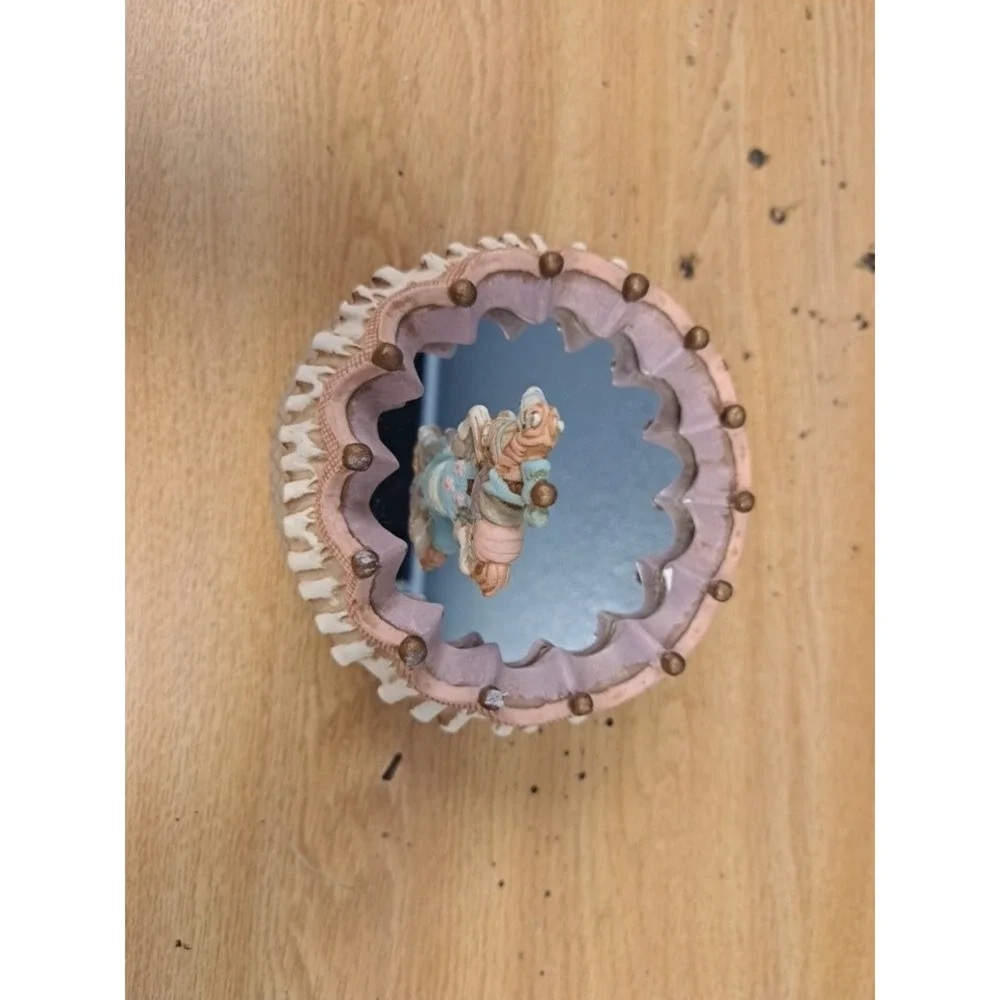 Vtg Emson Mirrored Magnetic Musical Carousel‎ Horse Music Box. A1